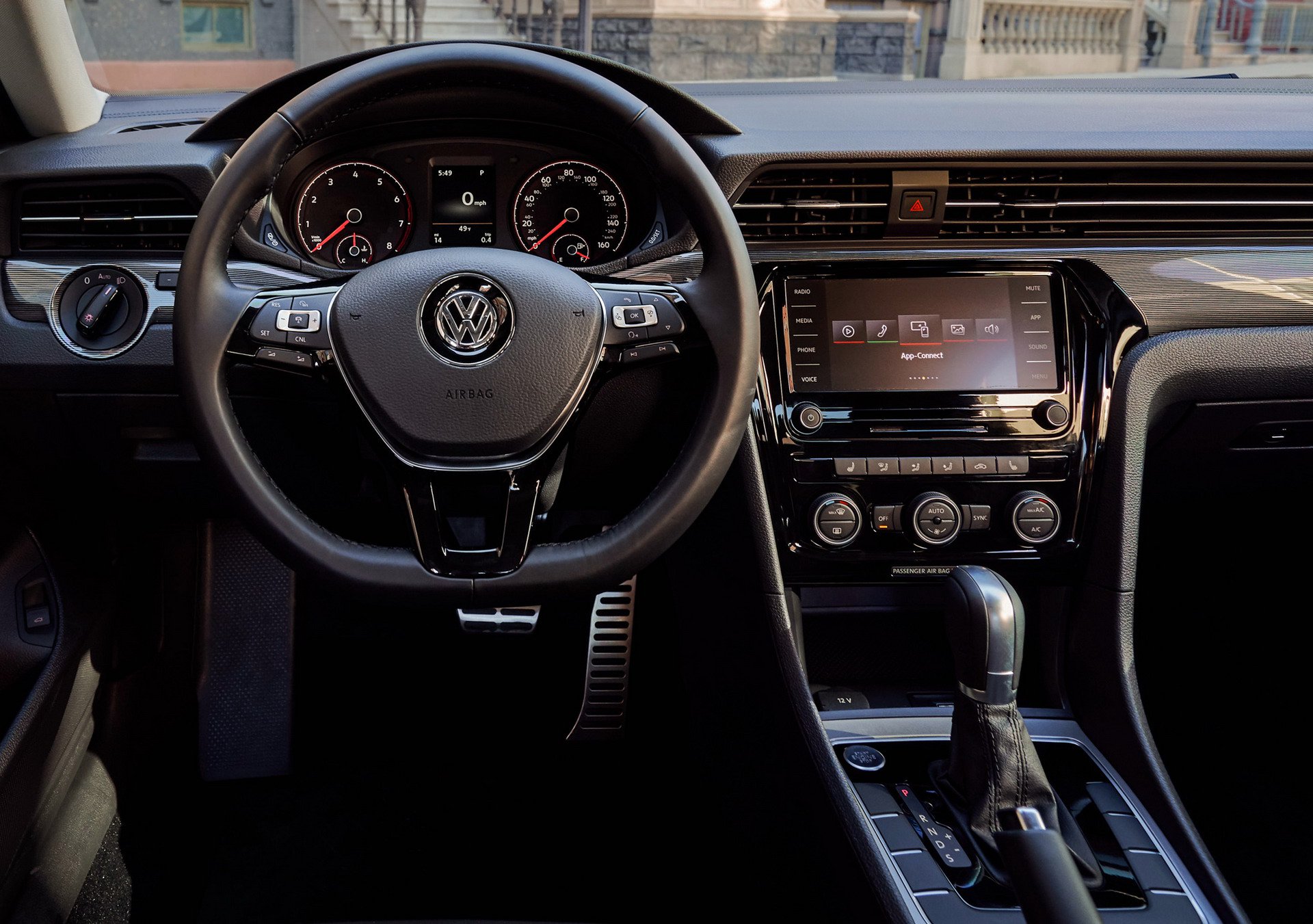 VW Passat Facelift SAD