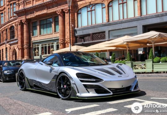 McLaren 720S First Edition