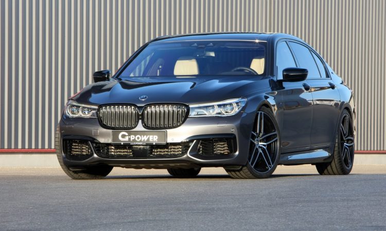 BMW M760Li