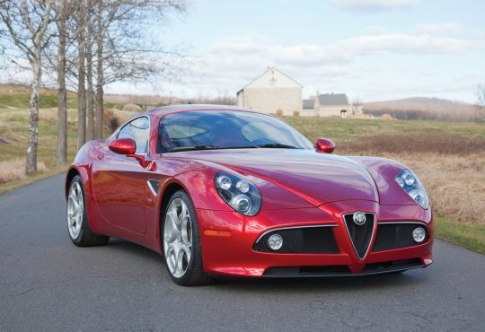 Alfa Romeo 8C Competizione