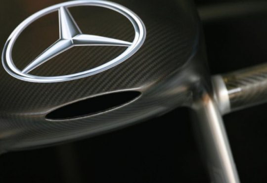 Mercedes-Benz logo