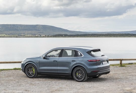 Porsche Cayenne Turbo S E-Hybrid