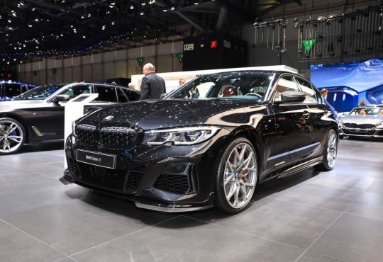 BMW M340i M Performance