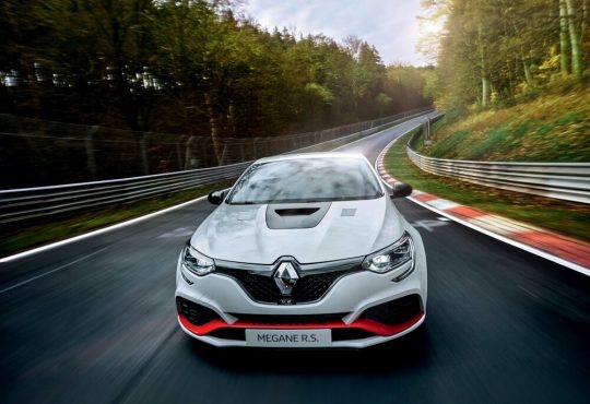 Renault Megane RS Trophy-R