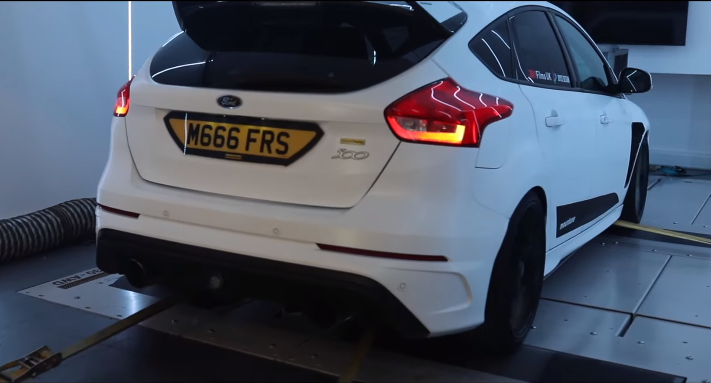 Ford Focus RS by Mountune