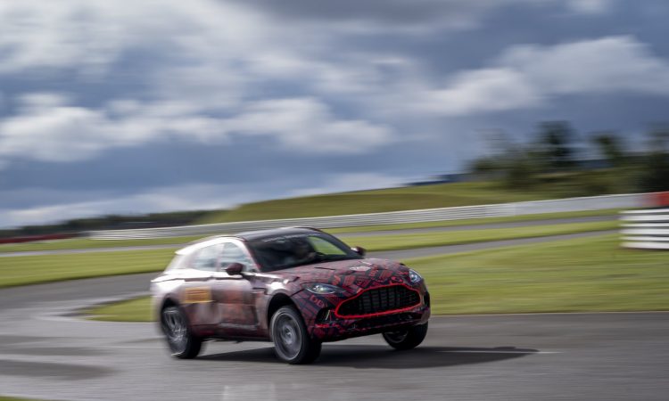Aston Martin DBX