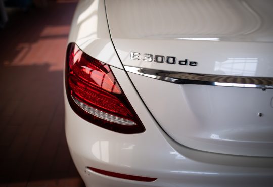 Mercedes-Benz E300de