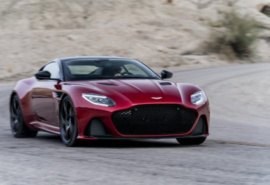 Aston Martin DBS Superleggera