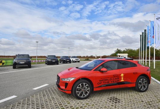Jaguar I-PACE