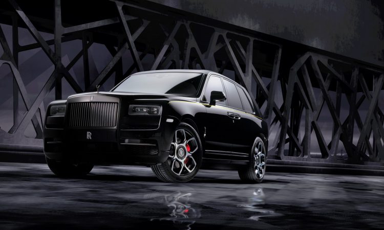 RR Cullinan Black Badge