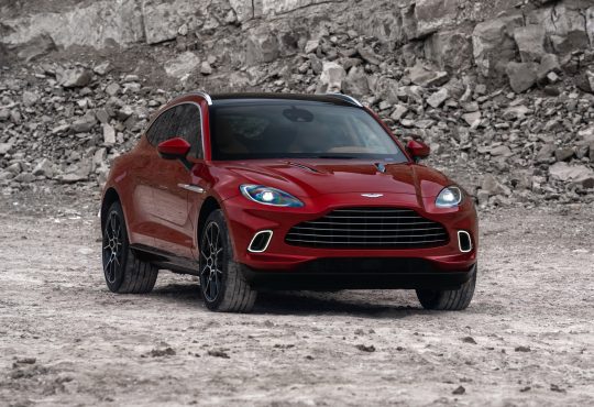 Aston Martin DBX