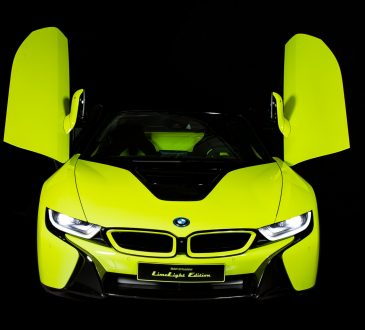 BMW i8 Roadster LimeLight Edition