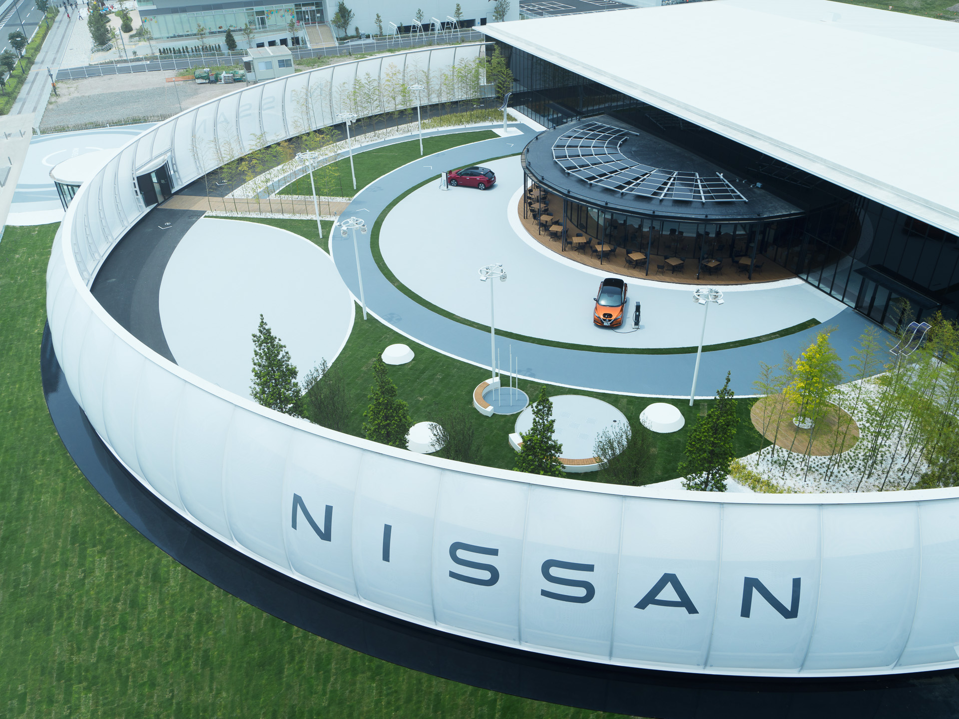 Nissan_Pavilion