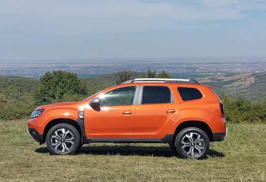 Restilizovani Dacia Duster